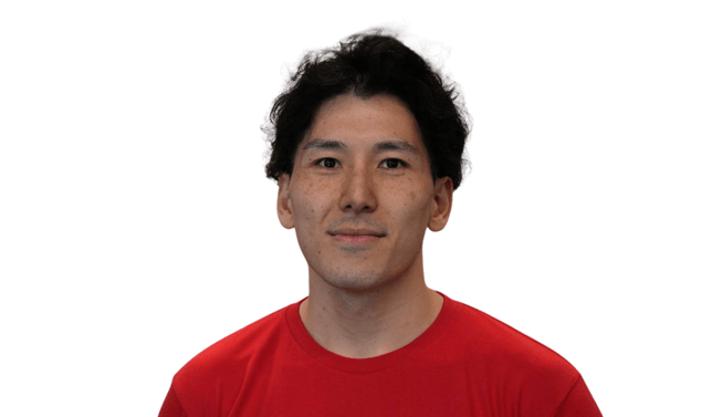 S＆Cトレーナー、クロスフィットコーチLevel2 高校からウエイトリフティングに励む 高校、大学と全国レベルの大会で複数回、上位になる（自己ベストSnatch136kg:Clean&Jark172kg） カナダへ留学し、 帰国後は大手プロテイン/サプリメントメーカーで栄養・トレーニングのアドバイザーとして経験を積み、 CrossFit Boxや大手フィットネスジムでトレーナー•コーチとして運動経験初心者からプロアスリートへの指導。 またトレーナーの育成、研修なども行う。 クロスフィット競技指導実績： 2019年クロスフィットゲームズ（世界大会）アスリート輩出（コーチとして同世界大会に参加） 2019-2021年連続クロスフィットゲームズオープン（スケール部門）国内1位選手を男女複数名育成 会員の方々へはダイエットや筋力アップだけでなく機能改善を主としたトレーニング指導を行い生涯の健康の土台作りを提供しています。